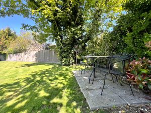 Photo 27- click for photo gallery